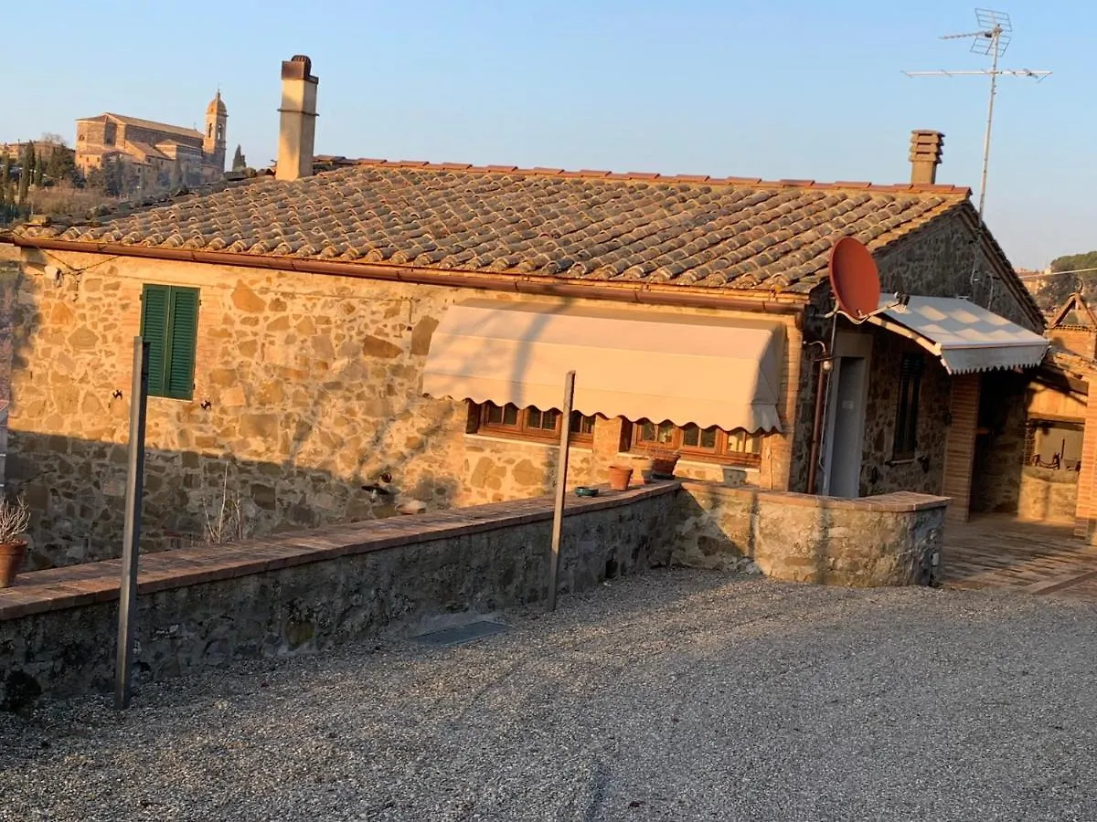 Casa Vacanze Elisabetta Montalcino Italy